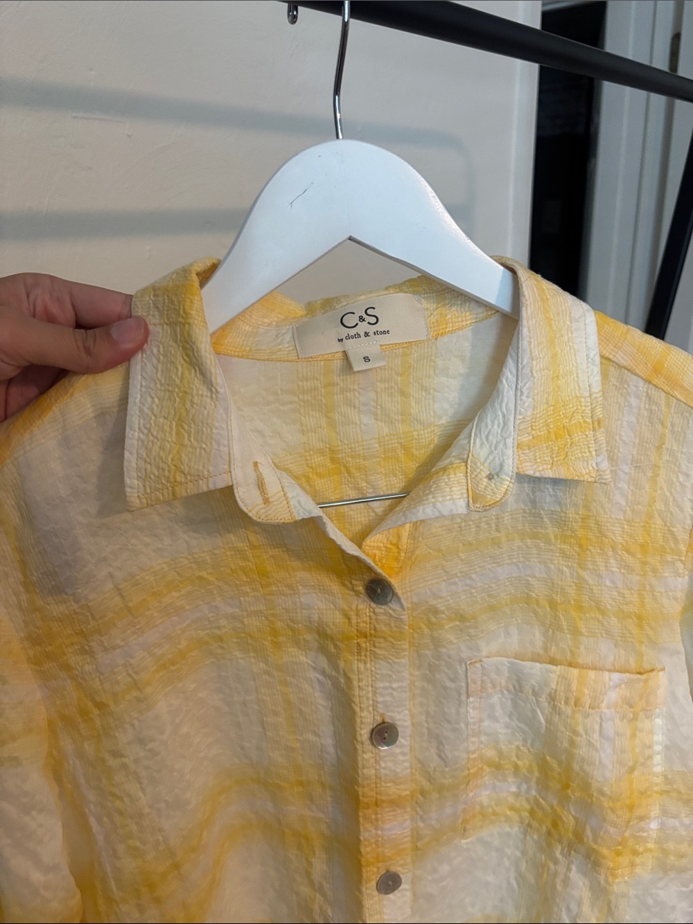 cloth & stone Yellow & White Plaid Button-Down Shirt - Picture 3 of 8